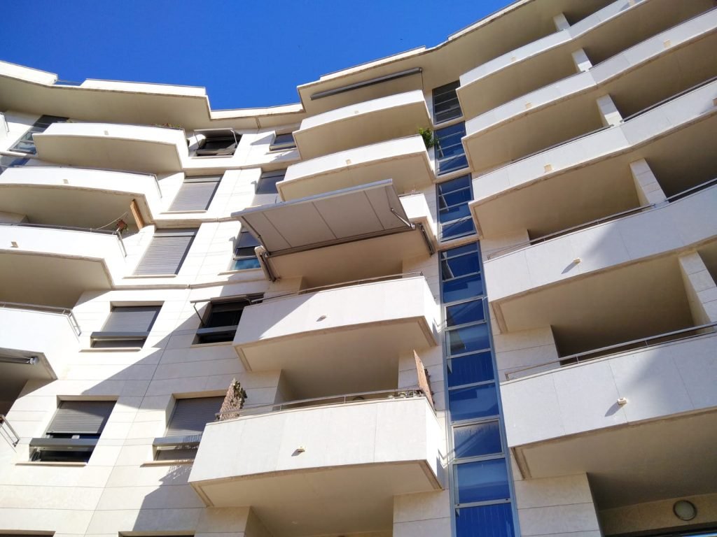 awnings installers in Murcia